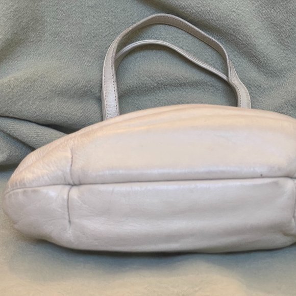 Purse - Picture 5 of 9